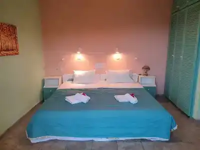 Dioskouroi Apts - 26