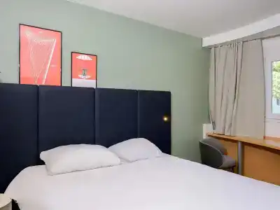 ibis Aix en Provence - 1