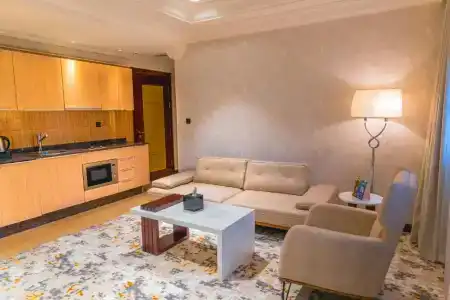 Ivory Inn - 34
