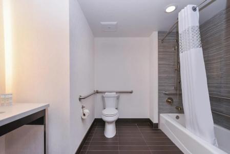 Hampton Inn San Francisco Downtown/Convention Center - 10