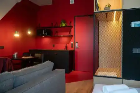 Via Suites - 41