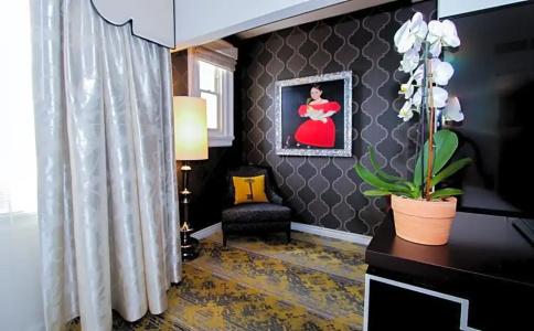 The Churchill Near Embassy Row - 85