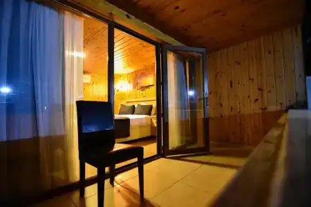 Sandal Otel - 58