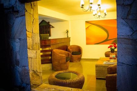 St.Lachlan & Suites - 8