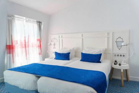 34B - Astotel - 77