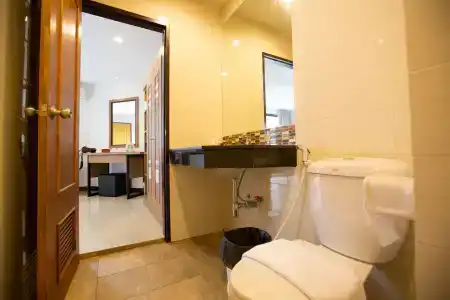 Patong V - 9
