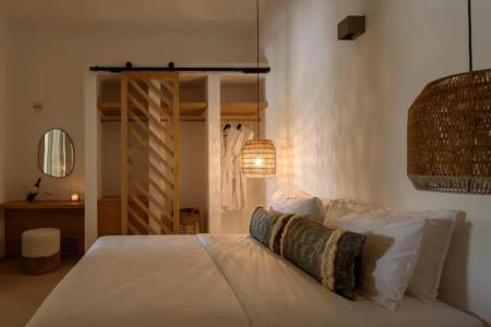 Este Luxury Suites - 28