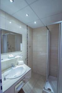 Caravelle im Park - 58