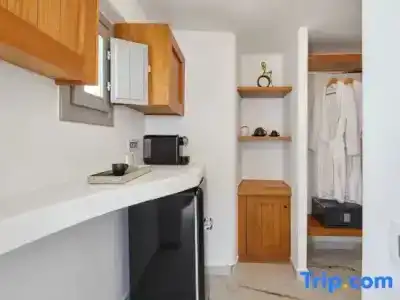 Allure Breeze Suites - 99