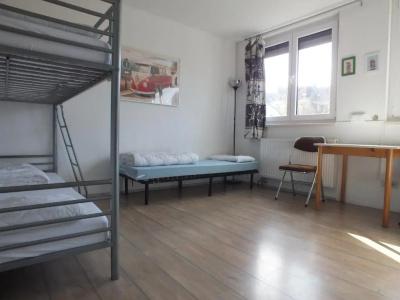 Max Hostel - 60