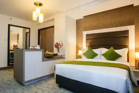 Verdant Hill - 5