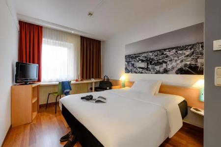ibis Hannover Medical Park - 50