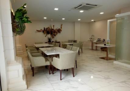 V Boutique - 15