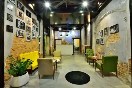 The Rommanee Classic Guesthouse - 15