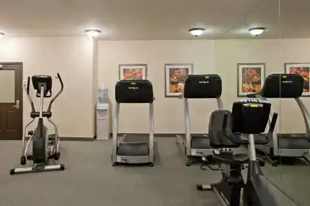 Staybridge Suites, an IHG - 35