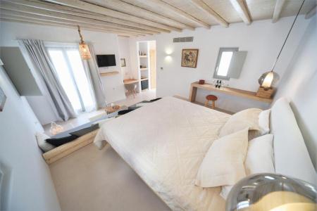 Myconian Crown Suites - 200