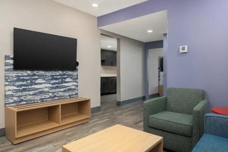 Country Inn & Suites by Radisson,, IN - 85
