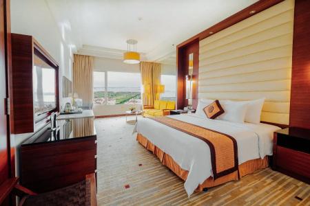Royal Halong - 31
