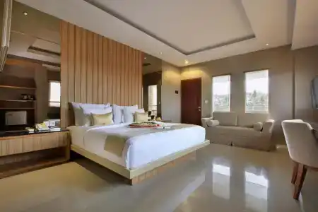 Puri Padma - 1