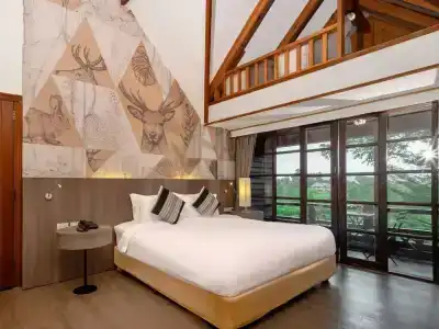 Issara Boutique Winery - 115