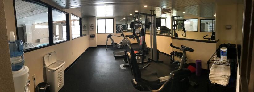 EverSpring Inn & Suites - 16