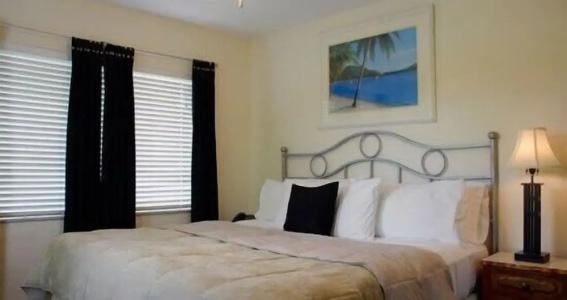The Cabanas Guesthouse & Spa - Gay Men's Resort - 57