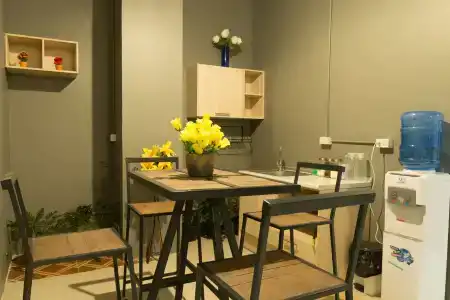 Iris Hostel - 17