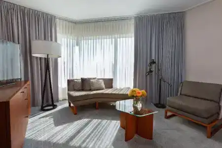 Intercontinental Centre, An Ihg - 71