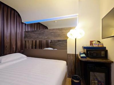The Xtreme Suites - 57
