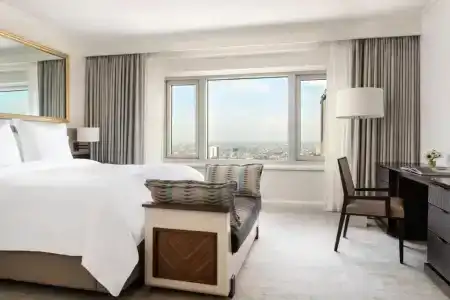 Four Seasons Chicago - 43