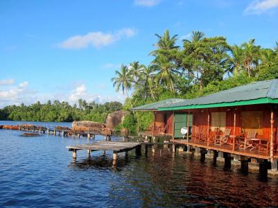 Shiny Lakeside Resort - 20