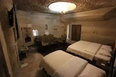 Family Cave Suite - 16