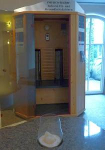 Bayerischer Hof - 15