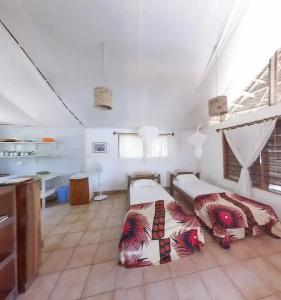 Capricorn Beach Cottages - 2
