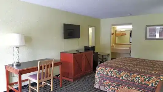 American Inn - 48