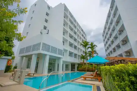 Recenta Suite Phuket Suanluang - 1