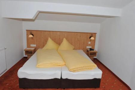 Waldhof - 25