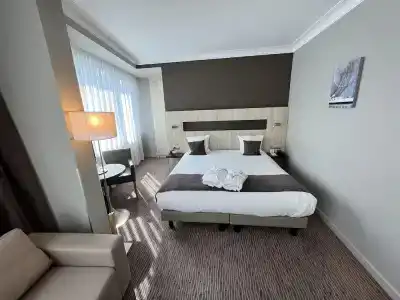 Best Western Royal Centre - 81