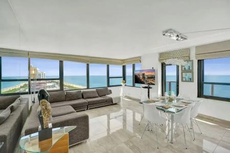The Alexander All Suites - 534