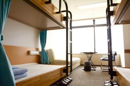 Tokyo Central Youth Hostel - 36
