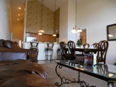 Grand Crowne by Capital Vacations - 20