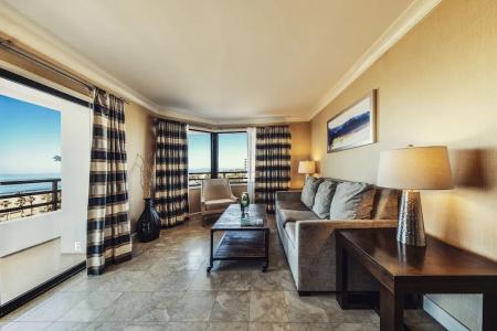 The Waterfront Beach Resort, A Hilton - 200
