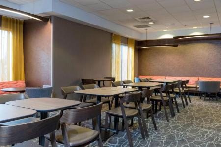 SpringHill Suites North - 25