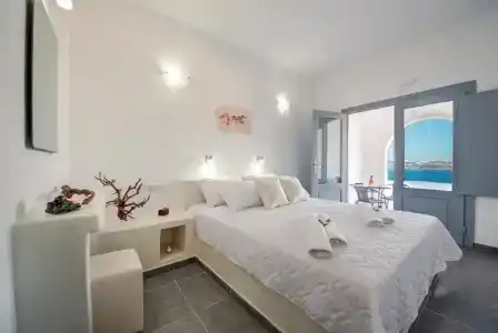 Pancratium Villas & Suites - 3