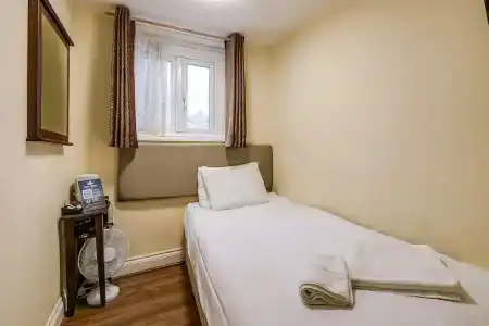 Belmont - 18