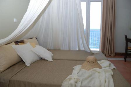 Golden View - 5