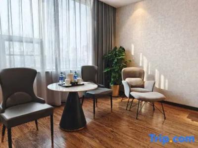 Beijing Jingyi - 90