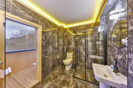 Agva Pieria Luxury +16 - 8