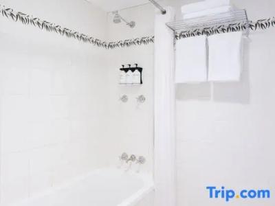 Abode Tuggeranong - 30