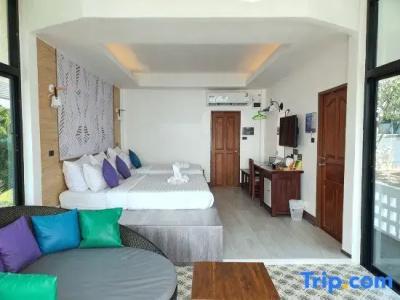 Rattana Pura Beach - 82